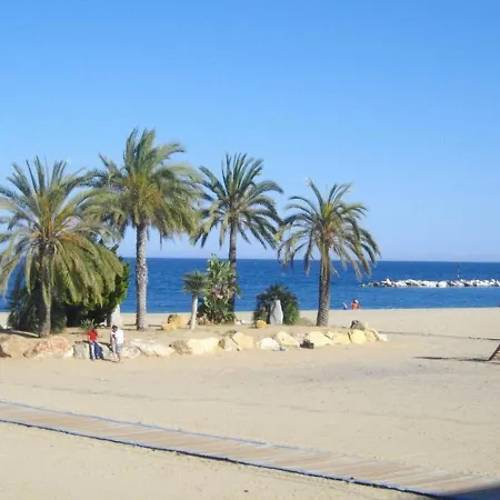 Holiday home Homes Of Spain, Casa Duplex Playas Del Sur, 400m Del Mar , Wifi