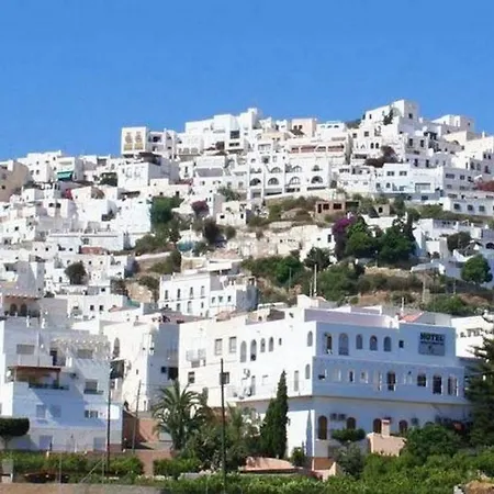 Homes Of Spain, Casa Duplex Playas Del Sur, 400m Del Mar , Wifi *