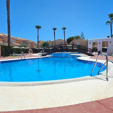 Holiday home Homes Of Spain, Casa Duplex Playas Del Sur, 400m Del Mar , Wifi