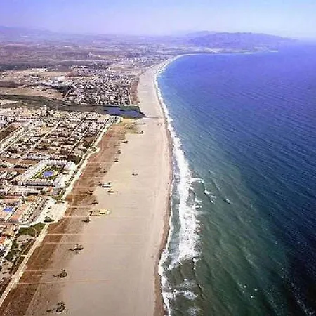 Сasa de vacaciones Homes Of Spain, Casa Duplex Playas Del Sur, 400m Del Mar , Wifi *